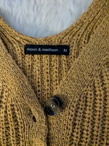 Moon & Madison Sweater Set Mustard Tank/Cardigan Long Sleeve Size M - Picture 5 of 15