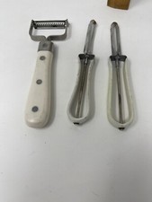 3pc Vintage Peelers White Handle Stainless Steel EB-309