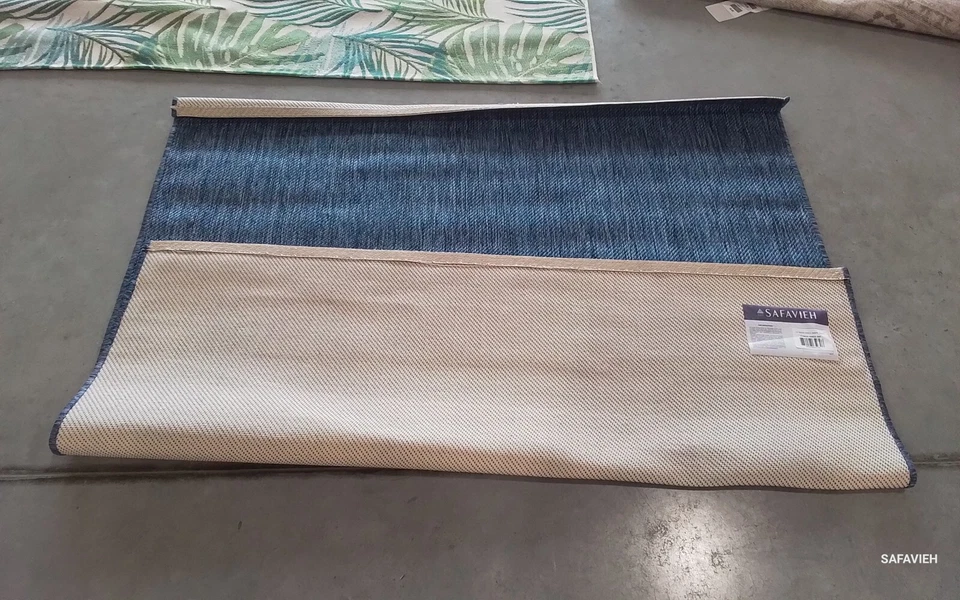 NAVY / NAVY 5'-3" x 5'-3" Flaw in Rug, Reduced Price 1172771420 CY8520-36822-5SQ - Image 2 of 4