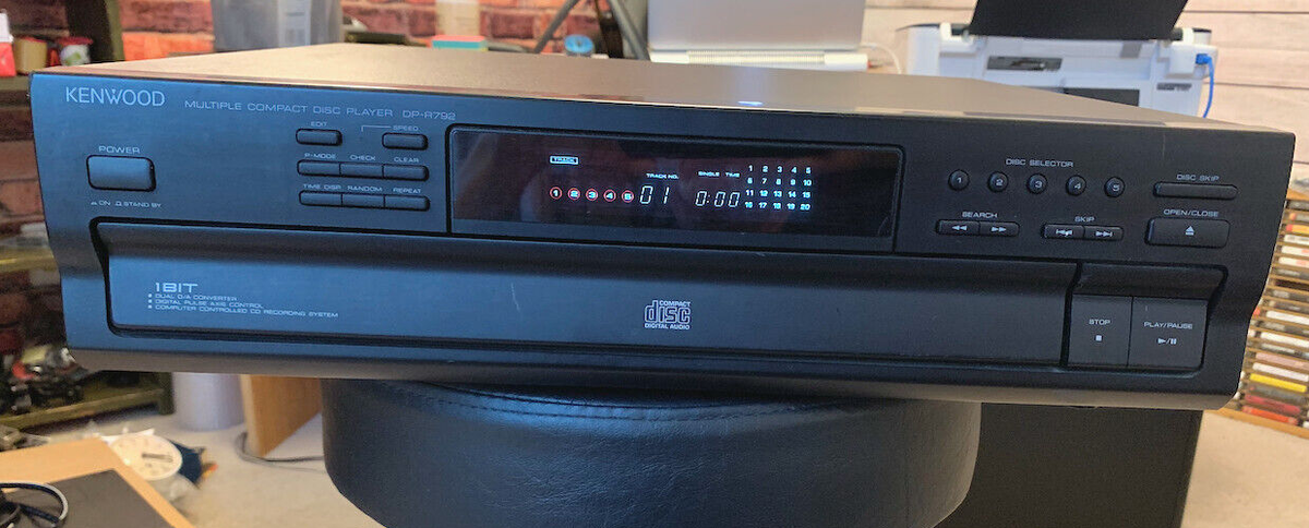 KENWOOD DP-R792 Multiple CD PLAYER 1992 - For PARTS Or NOT WORKING