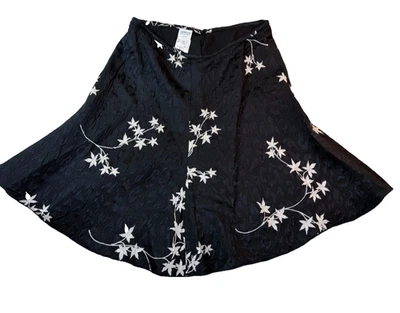Armani Collezioni Silk Skirt Womens IT 42 US 6 Black Floral A Line Made In Italy - Image 1 of 4