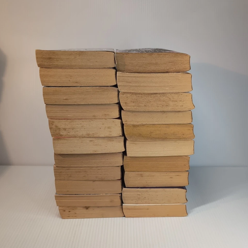 Jude Deveraux Montgomery Series Book 1-20 24 Paperback Historical Romance 21x - Image 4 of 4