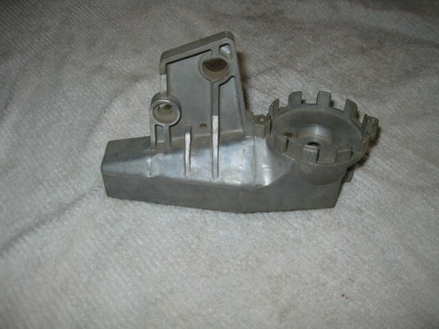 LITTLE WONDER ELECTRIC HEDGE TRIMMER GEAR CASE, NEW OLD STOCK, part #3027