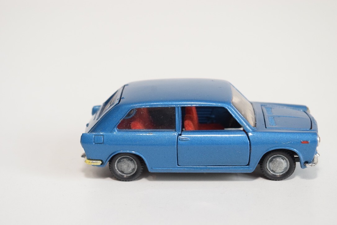 60’s Politoys Autobianchi Primula 522 B8 1:43 POLITOYS M 522 AUTOBIANCHI PRIMULA MET. BLUE NMINT COND