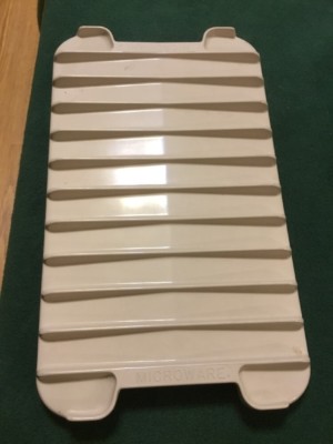 Anchor Hocking - MicroWare - Microwave Roasting Rack 11-1/4'' x 6 5/8'' PM 479-T1
