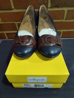 Softspots Pumps/Heels For or Women's Size 11w; Color: Navy Blue And Brown 
