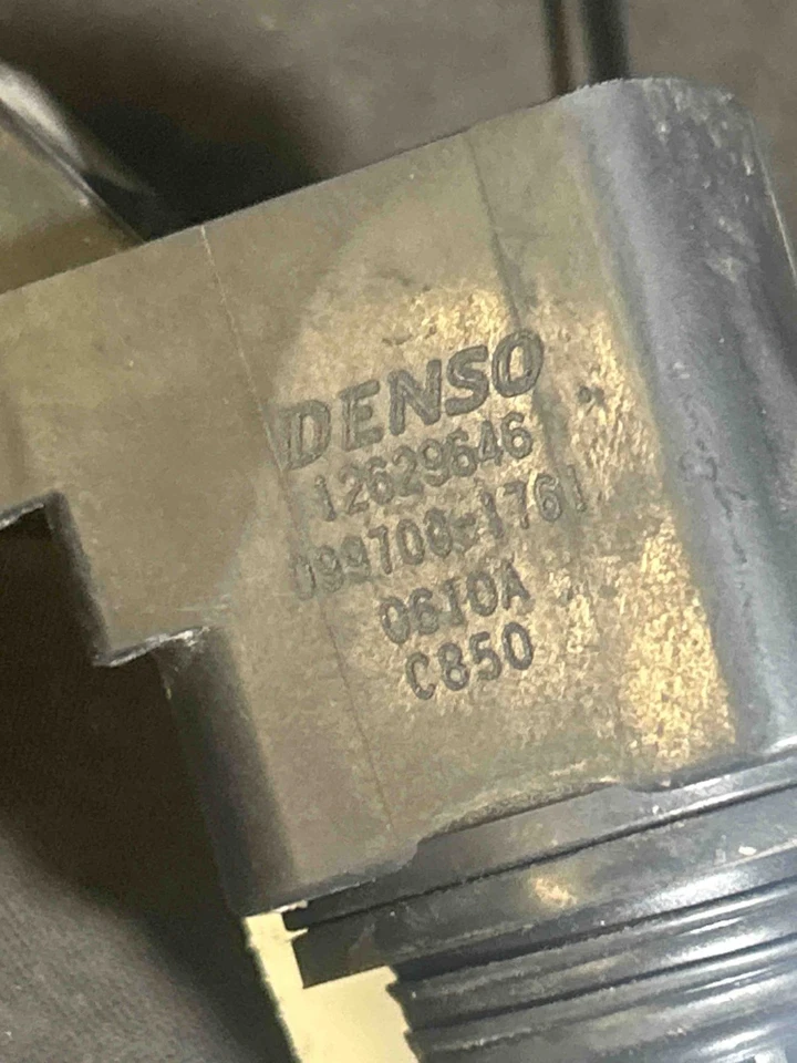 Fits 2007-14 Chevy Malibu Ignition Coil OEM:12638824 - Изображение 2 из 3