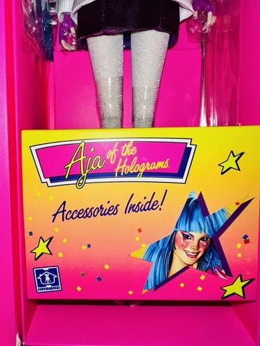 Beat This Aja Leith 14107 NRFB JEM INTEGRITY TOYS (Shana NOT Included) - Picture 4 of 7