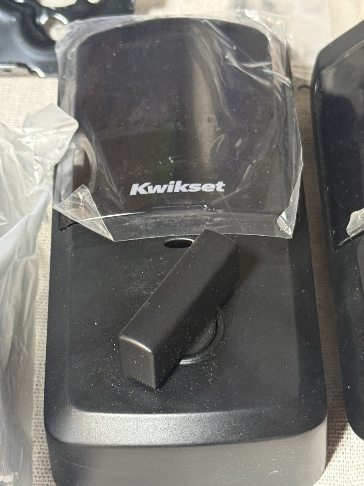 Kwikset Halo Wi-Fi Smart Lock, Keyless Entry Front Door Touchscreen Deadbolt 3