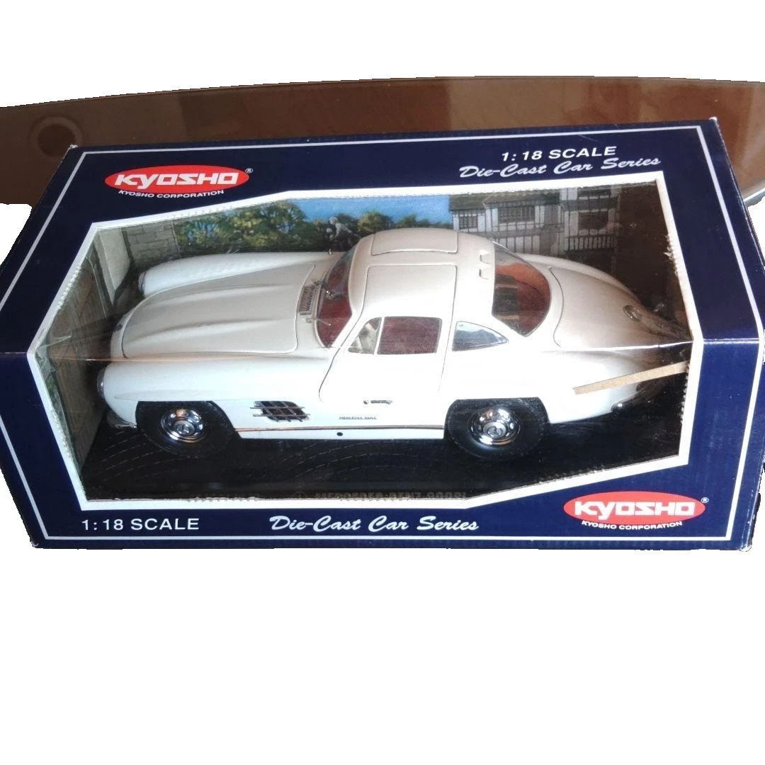 Kyosho Mercedes-Benz 1:18 Scale Diecast Cars, Trucks & Vans for