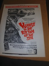 "VOYAGE TO THE BOTTOM OF THE SEA" FRANKIE AVALON 1961 ORIGINAL PRESSBOOK !