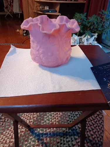 VTG Fenton Glass Rose Pink Satin Raised Poppy Ruffled Rim Vase Floral Bowl. 1402