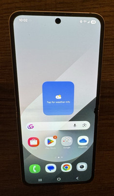 Samsung Galaxy Z Flip6 5G SM-F741U 256GB Unlocked Silver Mint (READ)