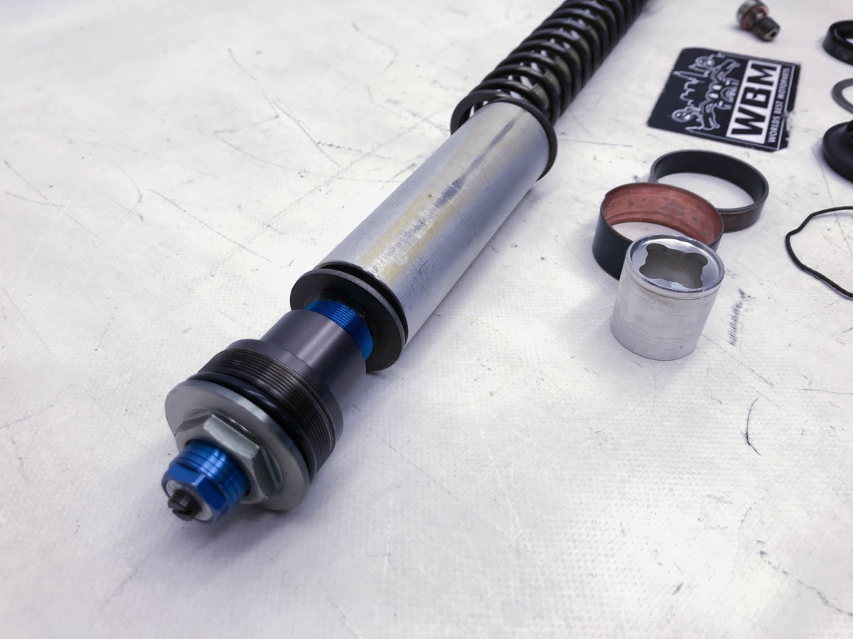 Kawasaki Ninja ZX6R ZX-6R J1 J2 (2) 00' Fork Leg Internals