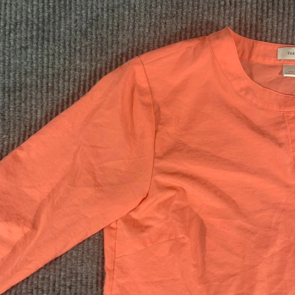 Top para mujer Van Heusen rosa mediano Henley pulóver ligero suave flujo elegante Foto 4 de 4