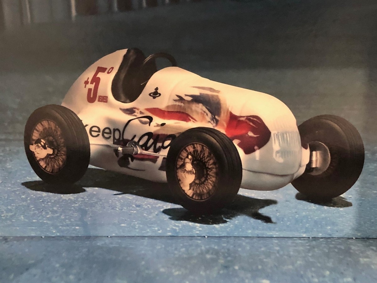 Schuco Studio I | ART - Vivienne Westwood | Mercedes-Benz W125 F1