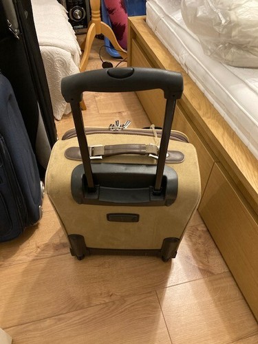Cabin sz softshell suitcase, UNISEX, 2 wheels, retrac handle, brwn leather trim - Picture 2 of 11