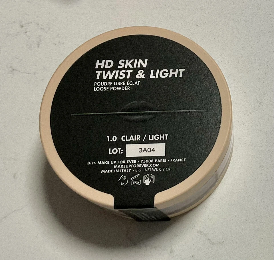 NIB Make Up For Ever HD Skin Twist & Light Loose Powder 1.0 Light (8g/0.2oz) - Image 3 of 4