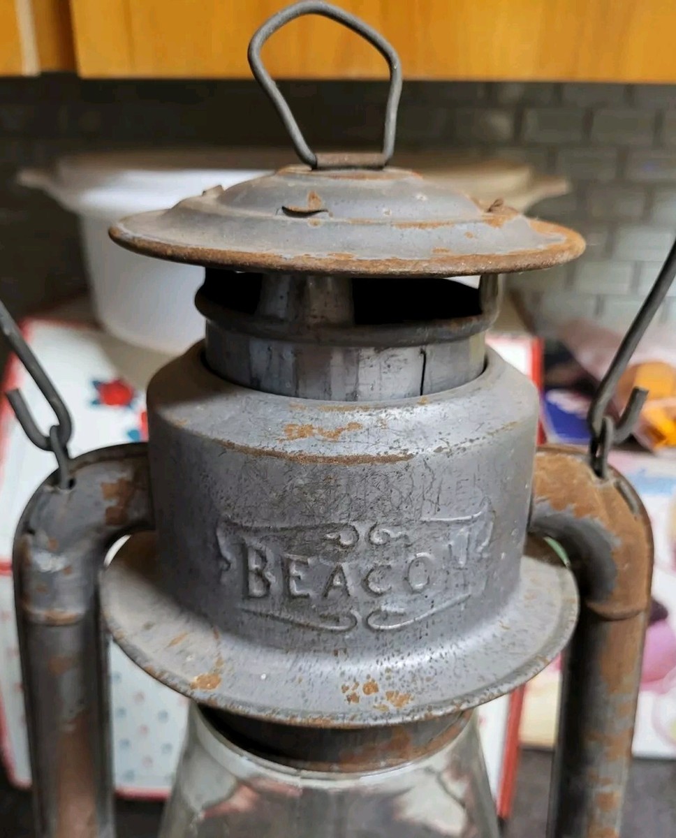 Vintage GSW Beacon Lantern Wind Proof , Large 16