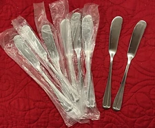 8 Butter Knives Spreaders NEW Gran Royal International Silver Stainless Flatware