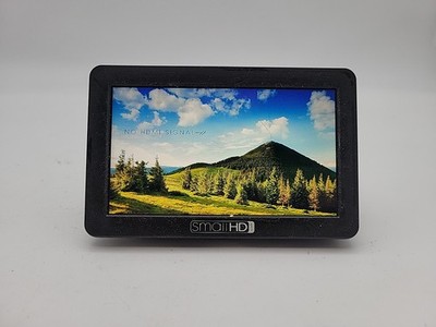 SmallHD Focus 5'' On-Camera IPS Touchscreen (Cracked)