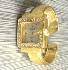 Finesse Women's Crystal Gold "G" Designer Bangle Cuff Watch Silver Dial New!