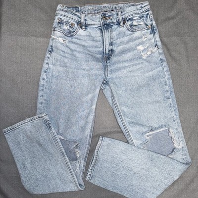American Eagle Women s Straight Jeans High Rise Light Wash Distressed Stretch 0