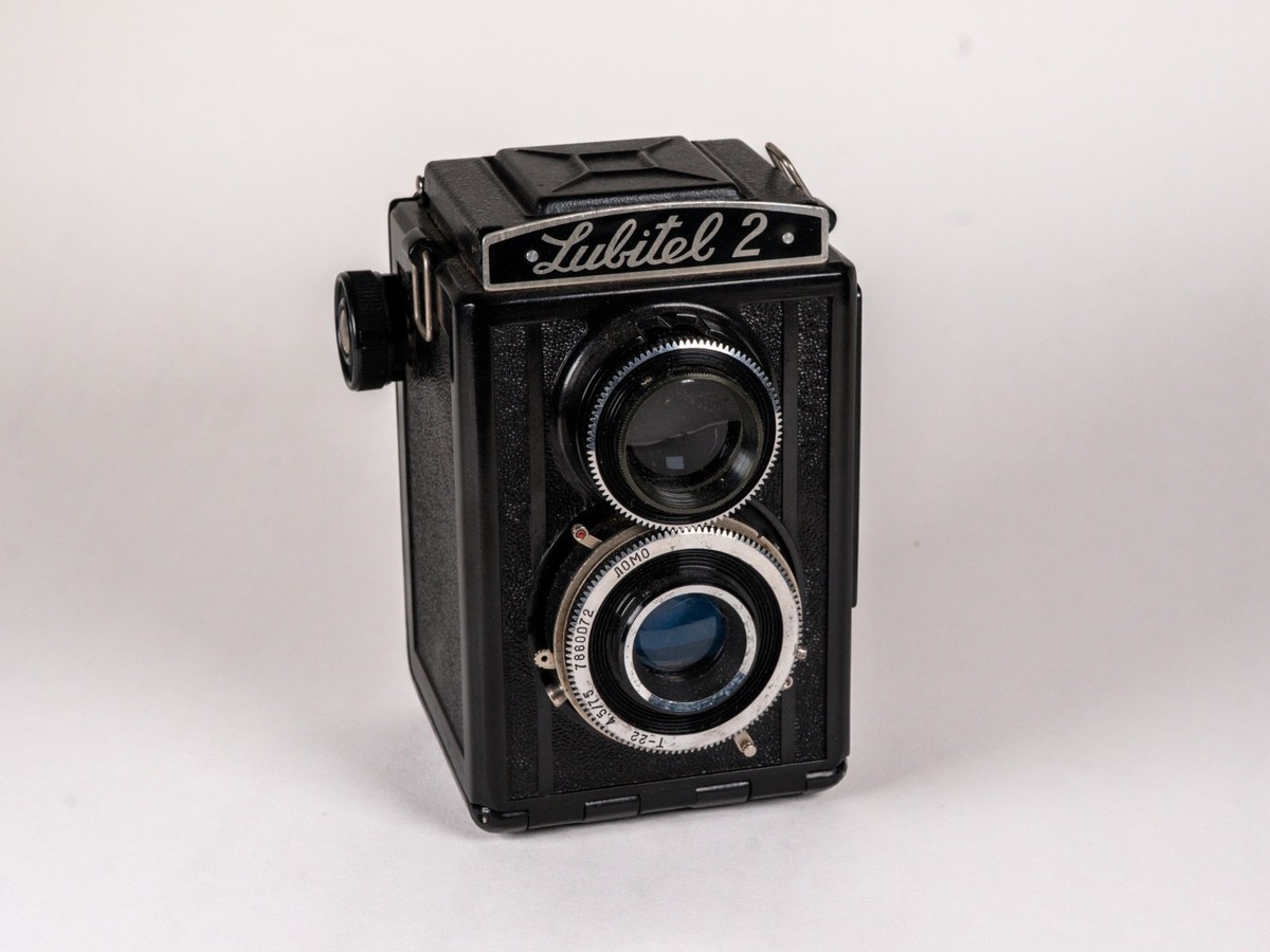 Vintage LOMO LUBITEL 2 TLR 120mm Medium Format USSR Russian Film