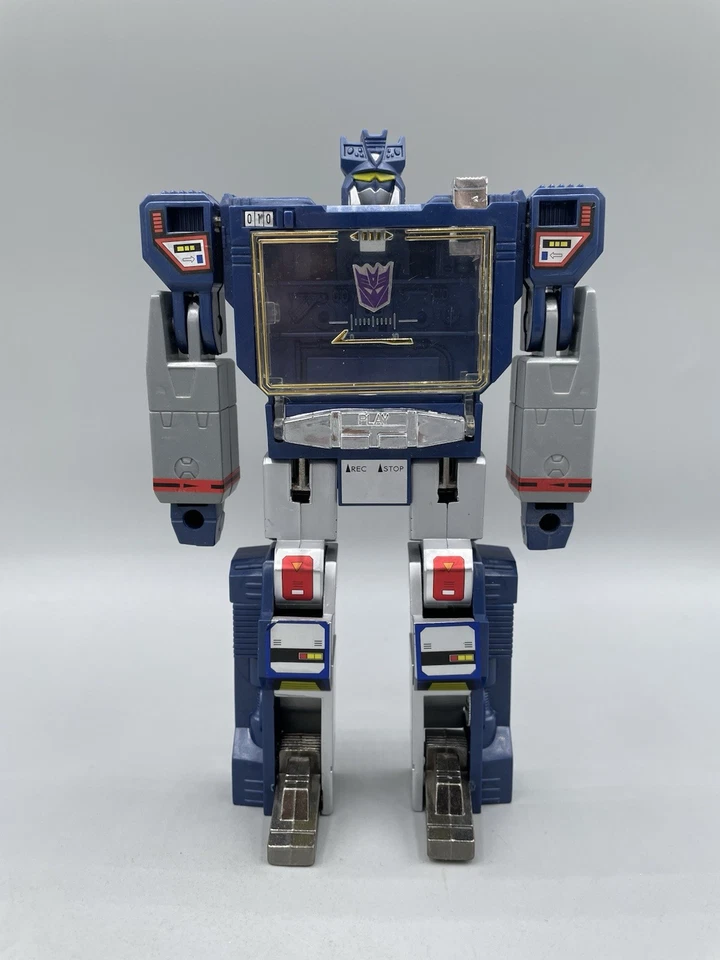 Hasbro Transformers Universe SDCC G1 Reissue Soundwave + Ravage/Buzzsaw/Ratbat - Image 2 of 4