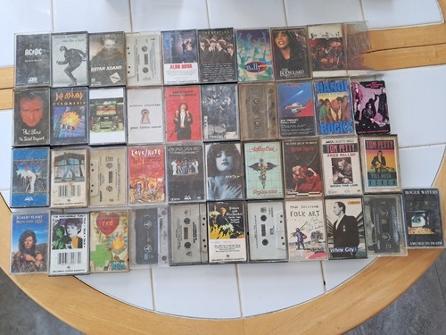 Lot of 39 Cassette Tapes Rock Pop Country 80s 90s Acdc Bowie Petty Psychedelic