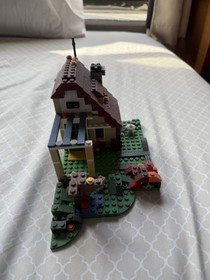 LEGO Creator Log Cabin 5766 3 in 1 Complete Set 355 Pieces Buildings 2011