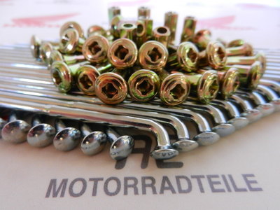 Honda CB 750 Four K0 K1 K2-K6 Speichensatz verzinkt Hinterrad 18