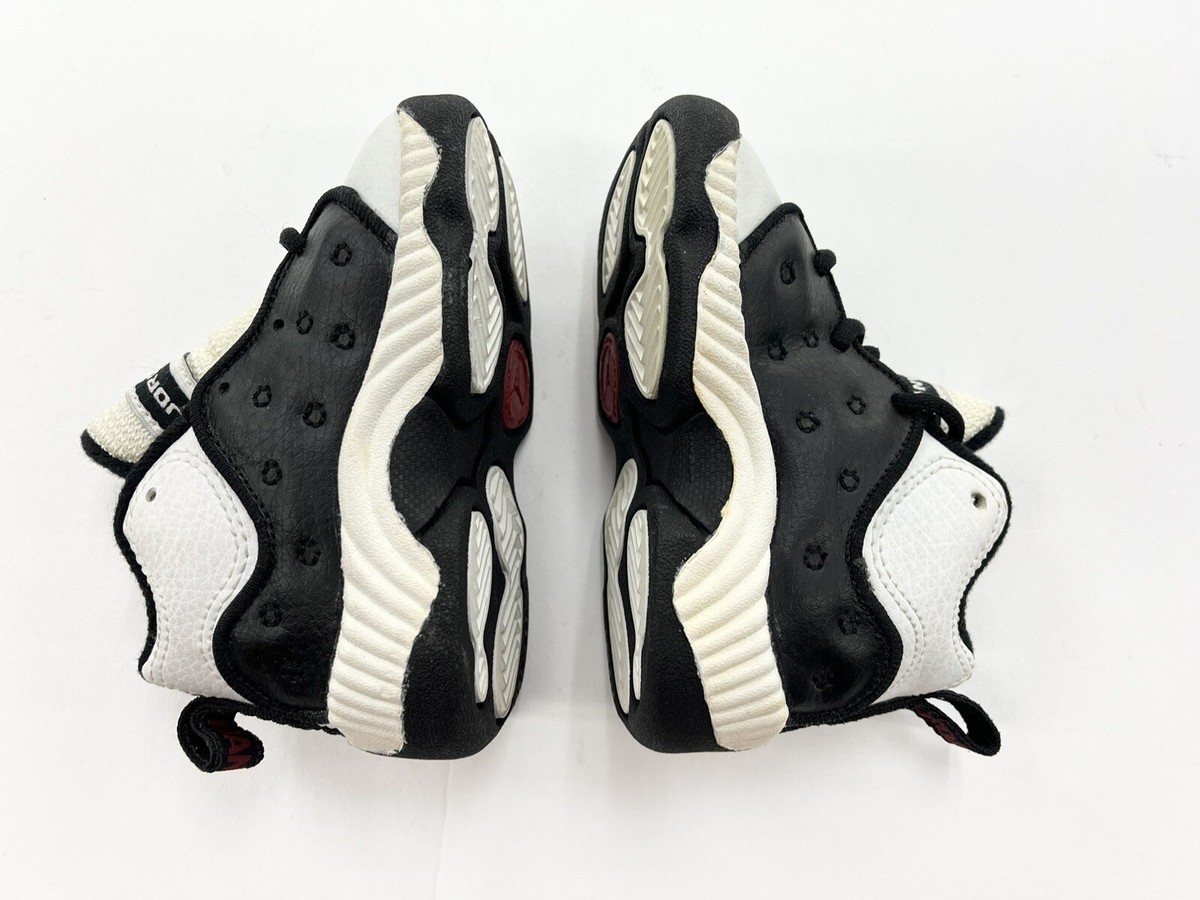 1998 Vintage Baby Jordan Team II Black White Red Sz 5C 1998 Vintage Baby Jordan Team II Black White Red Sz 5C