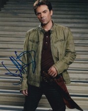 BILLY BURKE signed Autogramm 20x25cm REVOLUTION in Person autograph COA