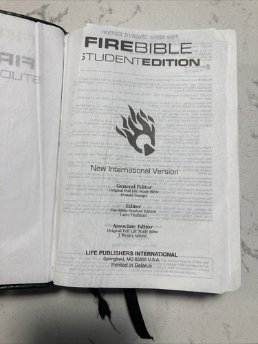 Fire Bible: New International Version Student Edition - Black Leather 2007 NIV - Picture 10 of 16