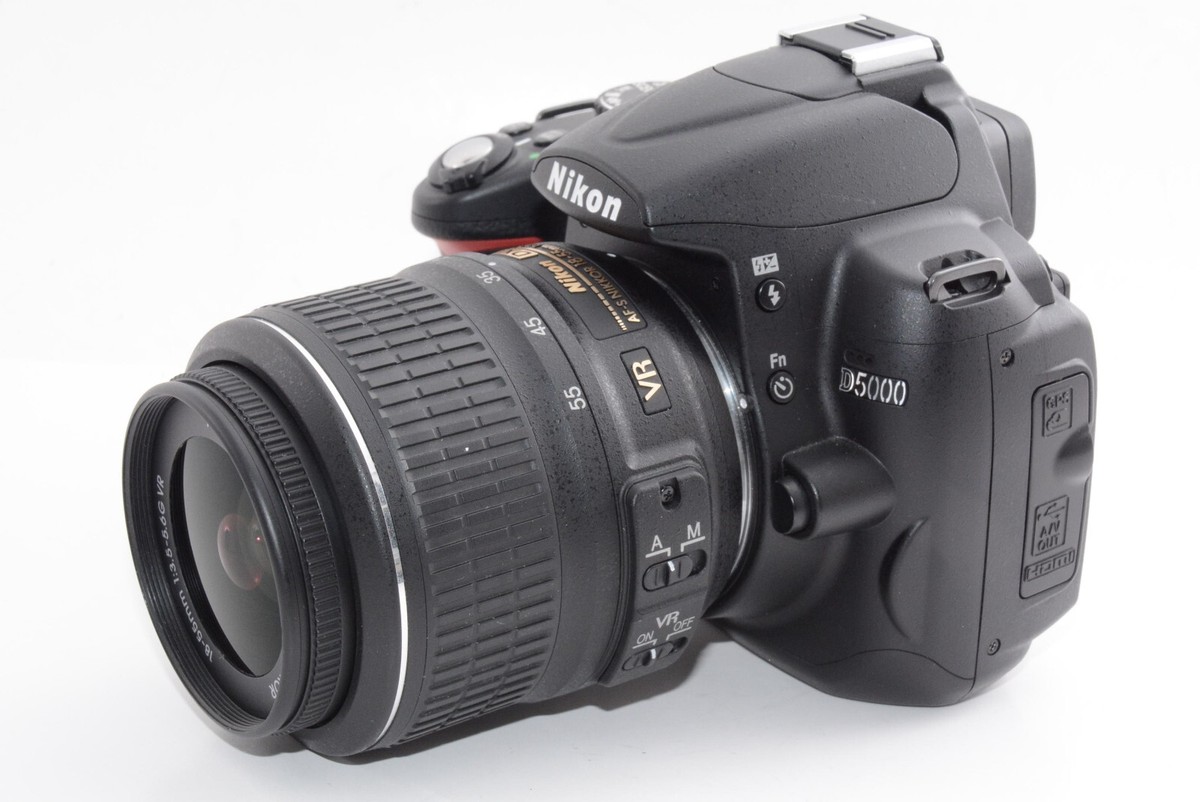 N.MINT/1929shots] Nikon D5000 Black/VR AF-S DX 18-55mm From JAPAN
