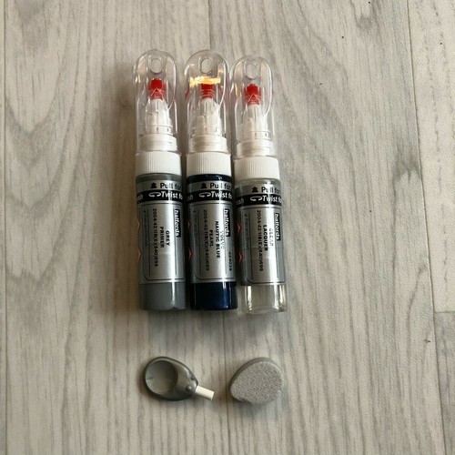 Halfords Touch Up Paint, Stone Chip & Scratch Repair Kit Volkswagen VW