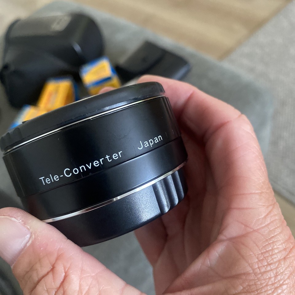 Canon EOS 850 Camera with 3570 Lens, Flash, Jessop MC 2x C/af1. & Film