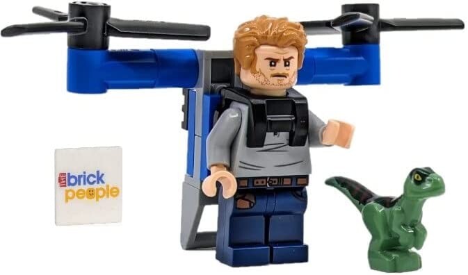 LEGO Jurassic World: Owen Grady Minifigure with Jetpack and Baby Raptor