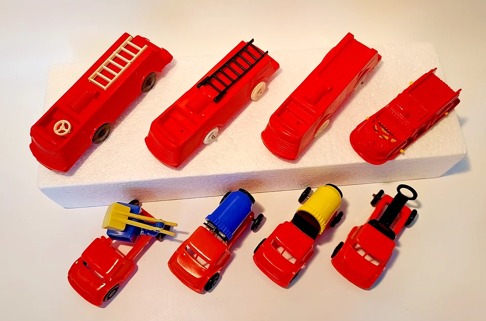 WANNATOY VINTAGE AÑOS 50 CAMIONES DE BOMBEROS PLUS, LOTE DE 8 Foto 2 de 4