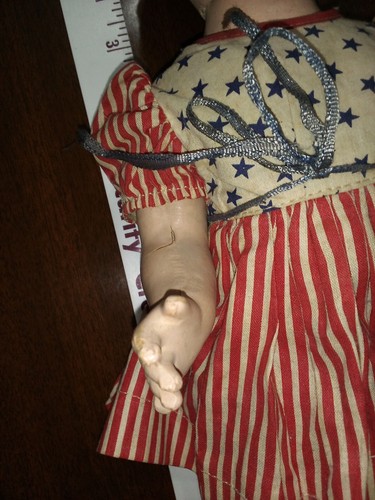 Vintage 17 Zoll Gips Baby Puppe patriotisches Kleid öffnen schließen Schlafaugen - Bild 5 von 9