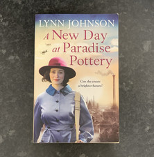 Lynn Johnson A New Day at Paradise Pottery PB 2023 Potteries Girls Book 4