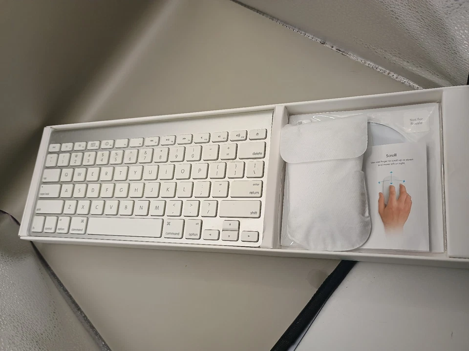 Nice Apple Wireless Bluetooth Keyboard A1314 Mac Aluminium + Magic Mouse A1296 - Image 2 of 4