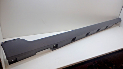 VW Passat side skirt right B8 2015-19 genuine new in primer 3G0853858F