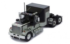 IXO Models TR117 1:43 Scale Diecast 1980 GMC General Semi Tractor
