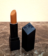 Morphe Matte Lipstick Sweet Tea. NWOB Full Size