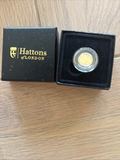 Hattons of London 2022 Solid Gold Gold 1/8 of of Sovereign Queen Elizabeth.