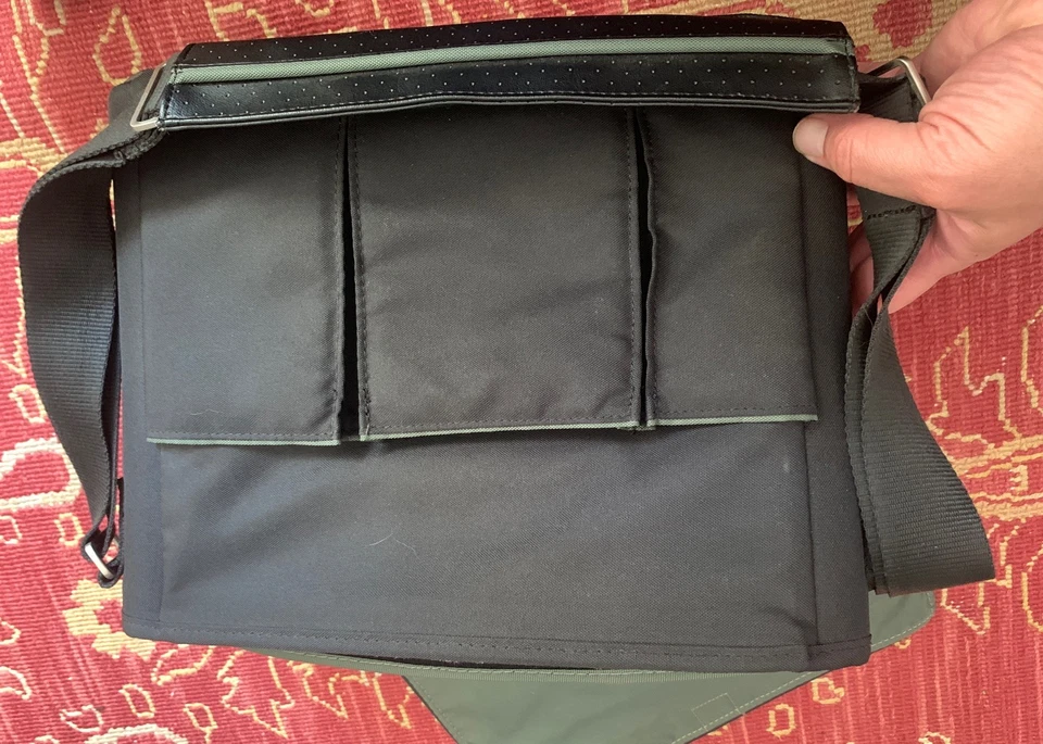 *NEW* Bose 3rd Generation sound dock Portable Travel Bag Carrying Shoulder case - Image 3 of 4