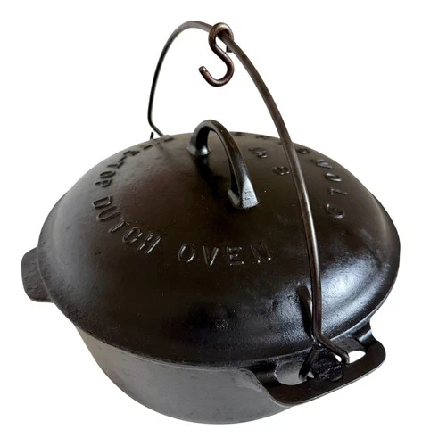 Vintage Griswold Erie PA No. 8 Tite-Top Dutch Oven with Lid