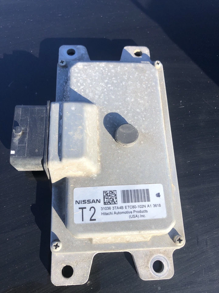 Módulo de control informático de transmisión Nissan Altima 2013-2018 TCM 310F64BA0A Foto 2 de 4
